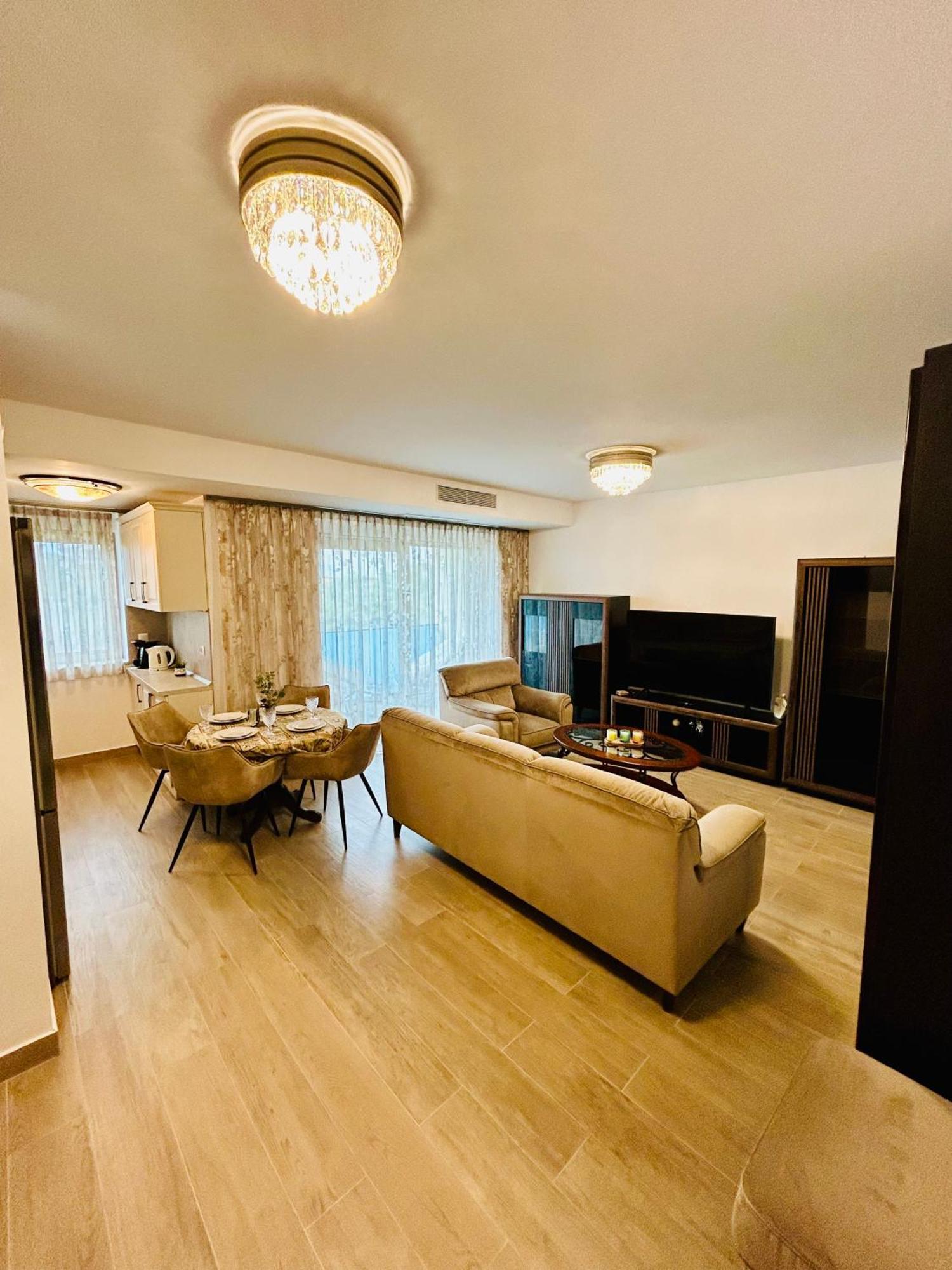 Апартаменти Dis Mamaia Nord Констанца Екстер'єр фото